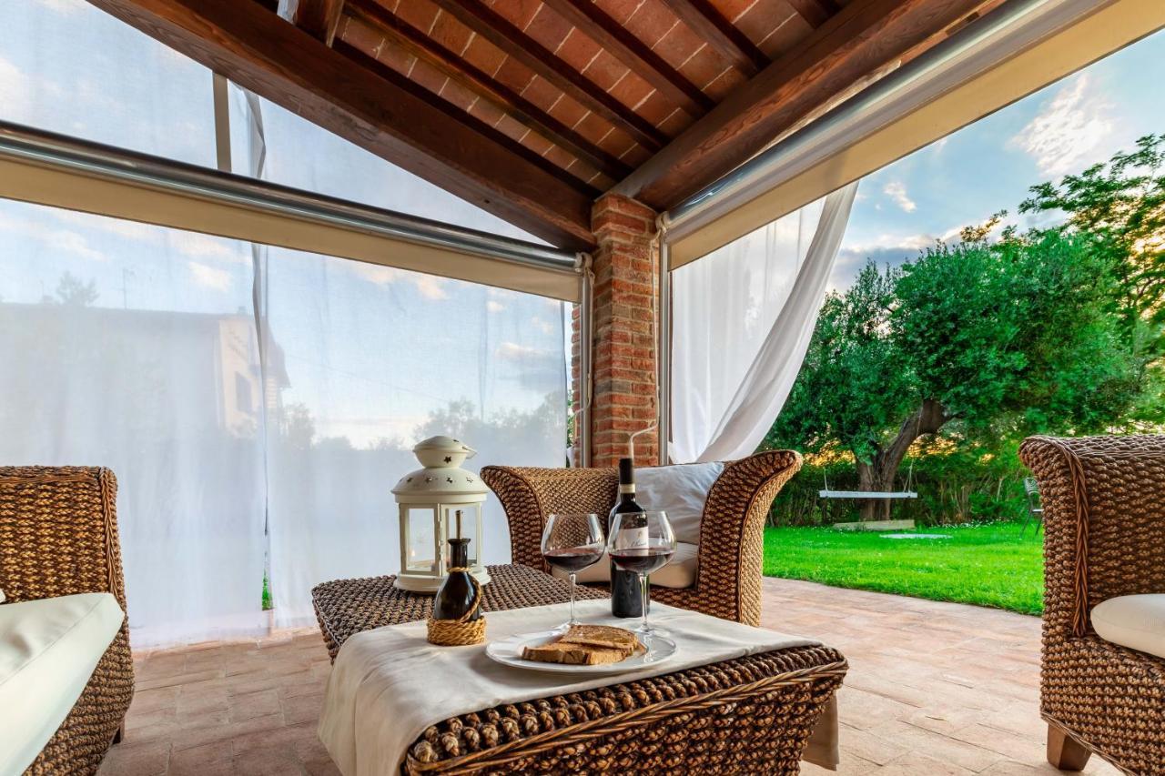 La Casa Medioevale Bed & Breakfast Lamporecchio Exterior foto