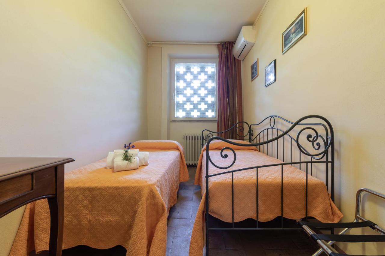 La Casa Medioevale Bed & Breakfast Lamporecchio Exterior foto