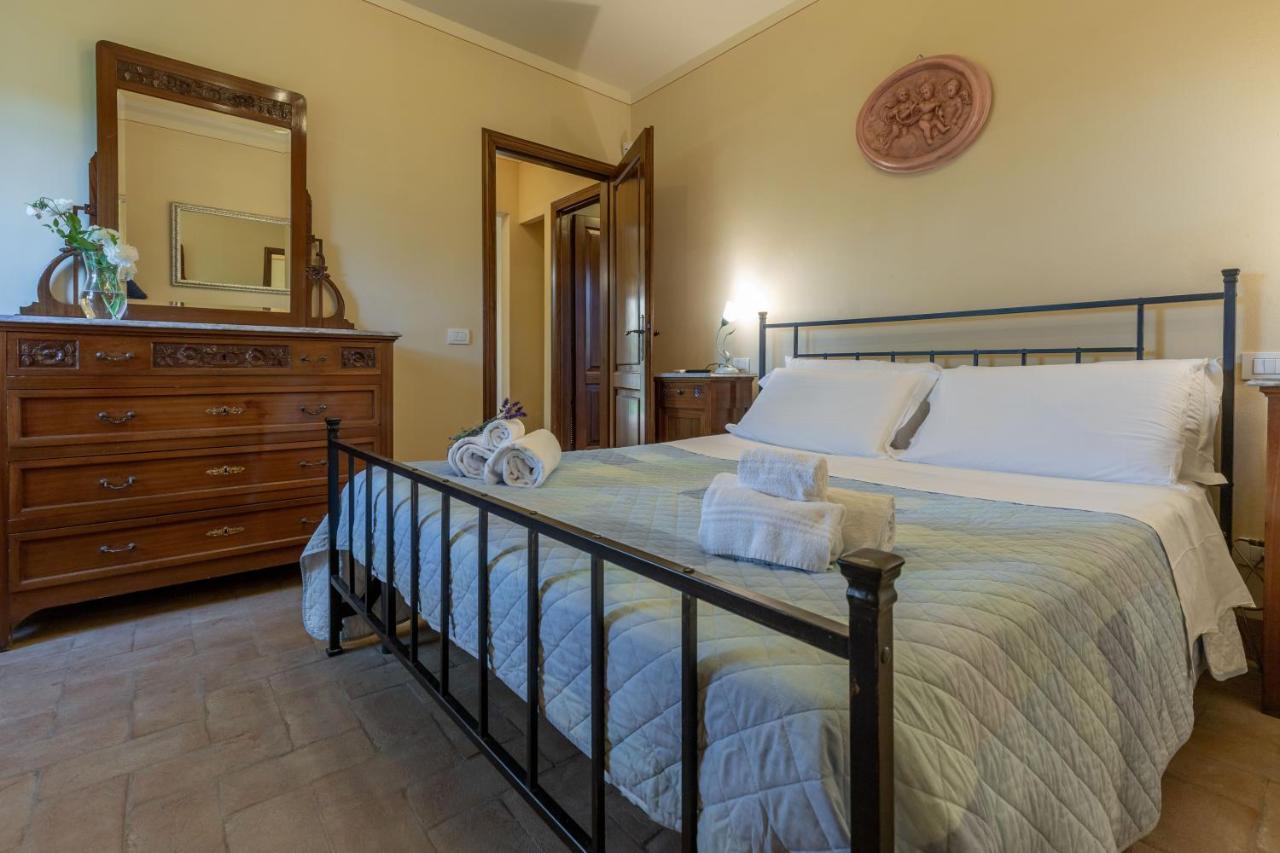 La Casa Medioevale Bed & Breakfast Lamporecchio Exterior foto
