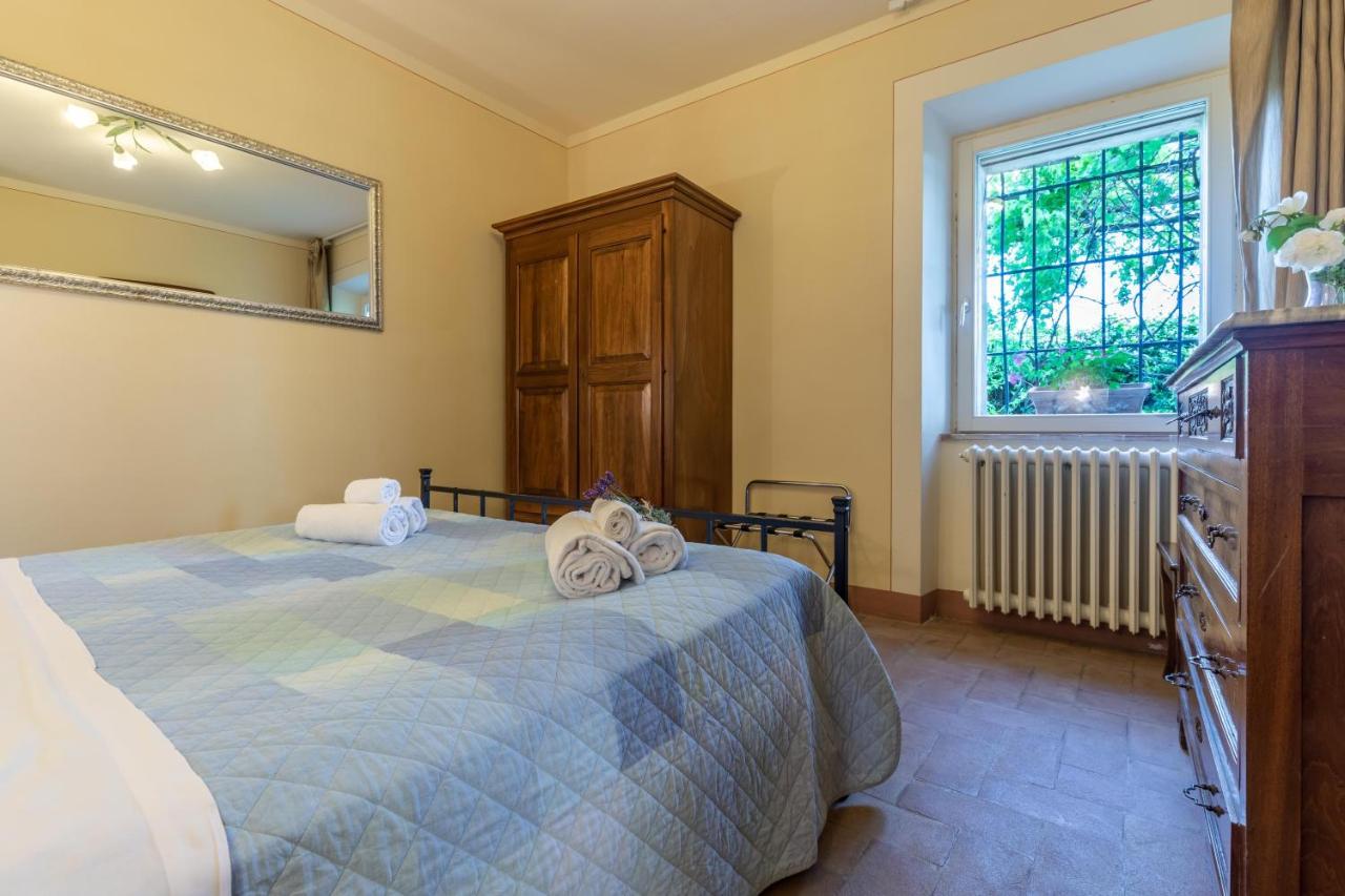 La Casa Medioevale Bed & Breakfast Lamporecchio Exterior foto
